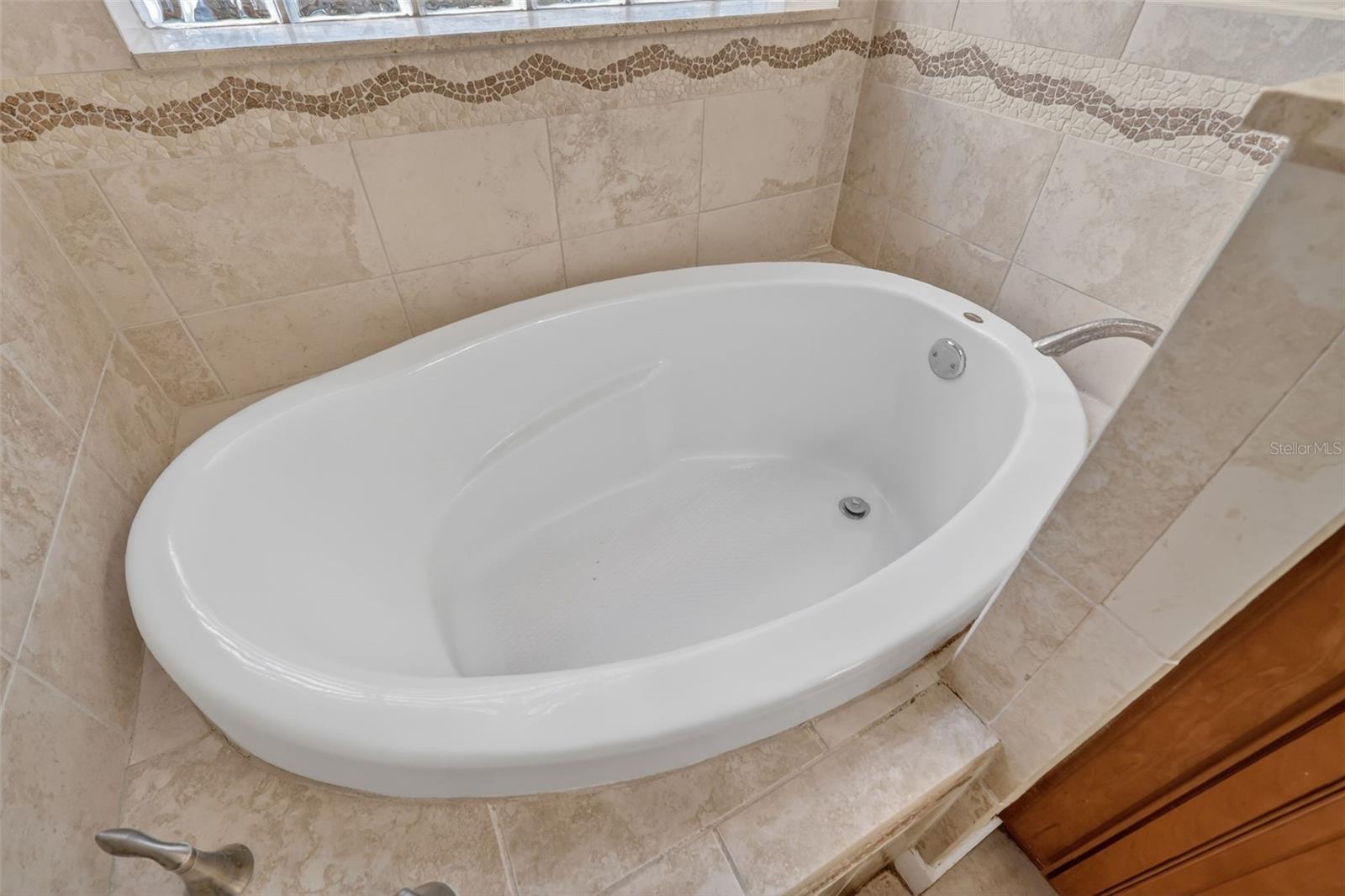 TAVARES ETOWAH PH 01 - Residential