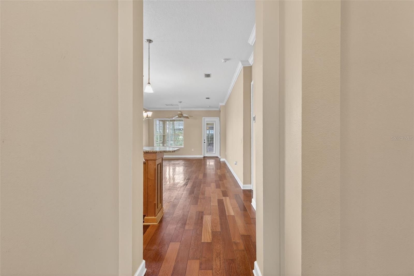 2117 APPALACHEE CIRCLE