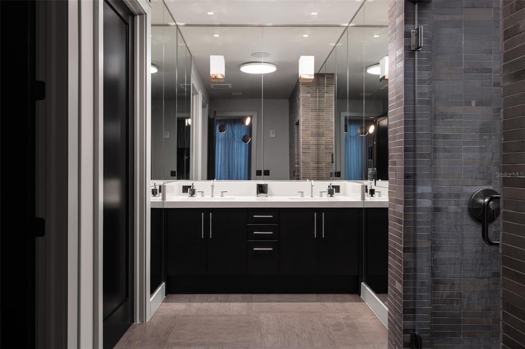 SANCTUARY DOWNTOWN CONDO - Residential