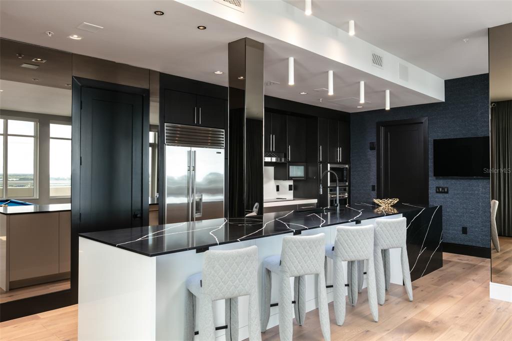 SANCTUARY DOWNTOWN CONDO - Residential