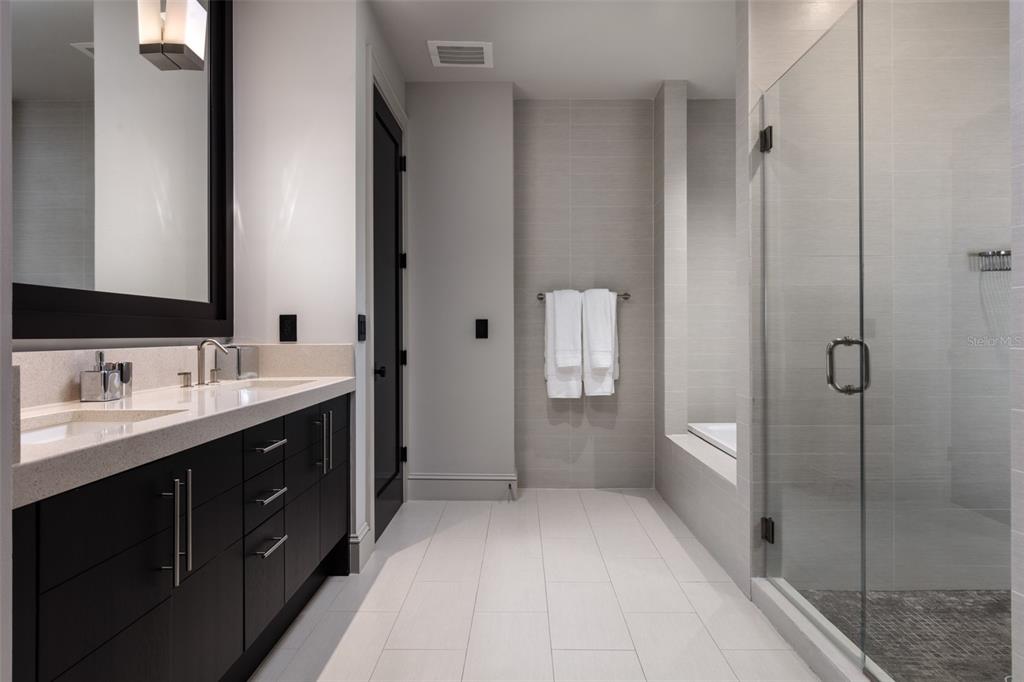 SANCTUARY DOWNTOWN CONDO - Residential