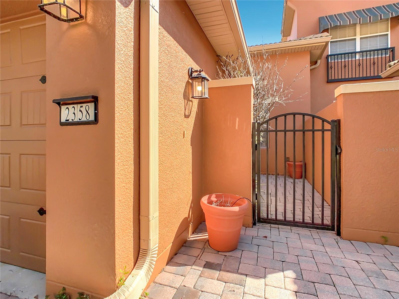2358 PALM TREE DRIVE