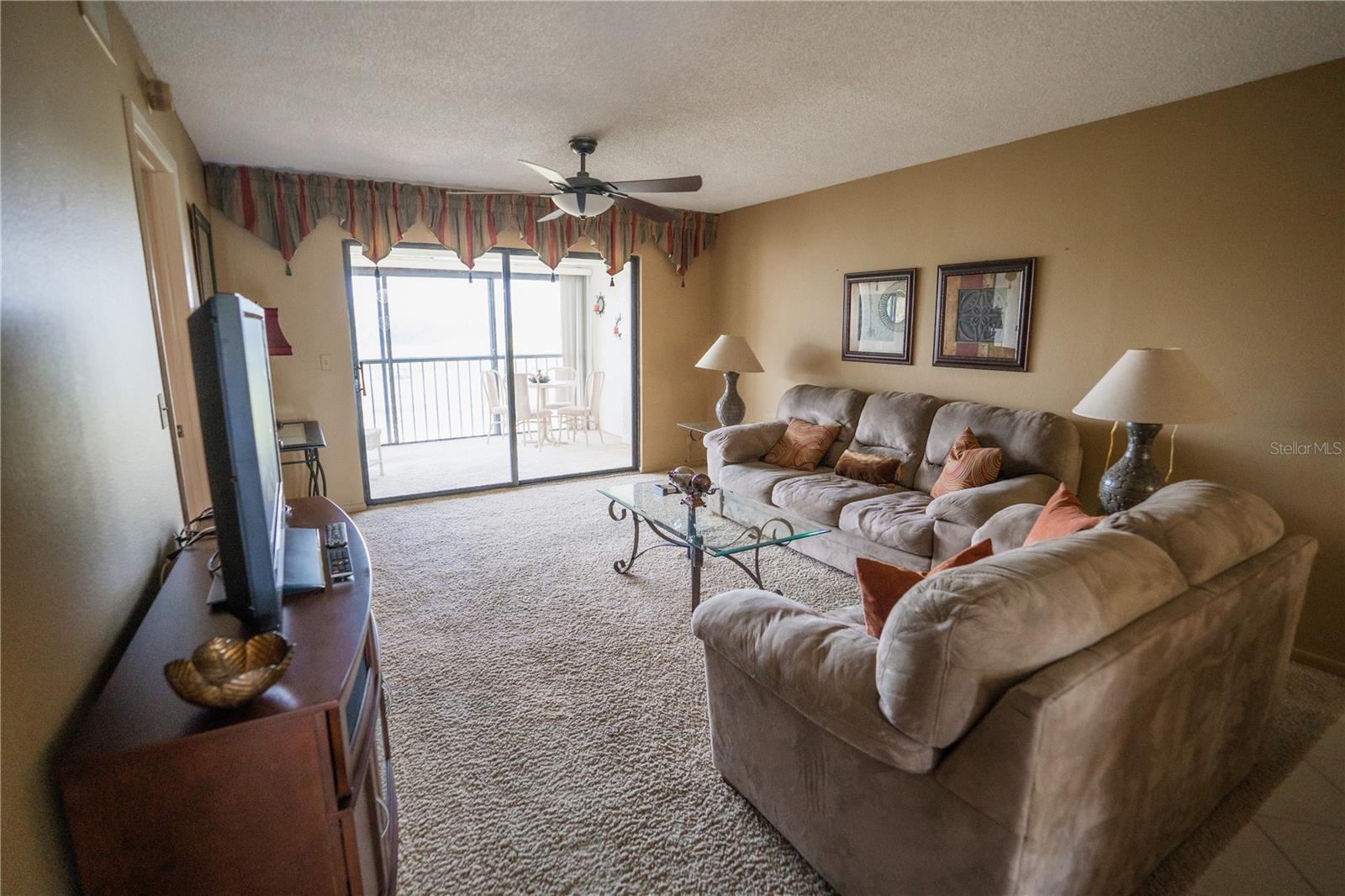 1846 GOLFVIEW DRIVE 1846