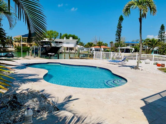 14162 W PARSLEY DR, MADEIRA BEACH, FL 33708 - Image 99cbe7d52a854219da22f7db9b9d1a67/2166558902