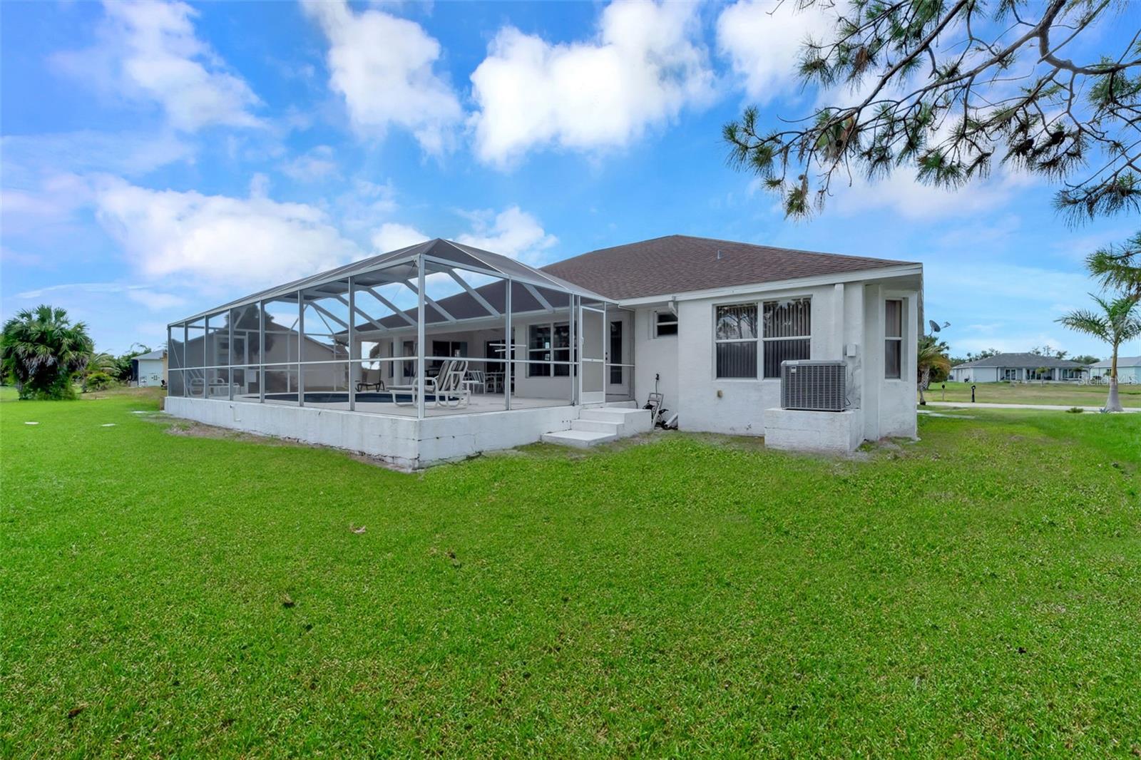 ROTONDA WEST WHITE MARSH - Residential