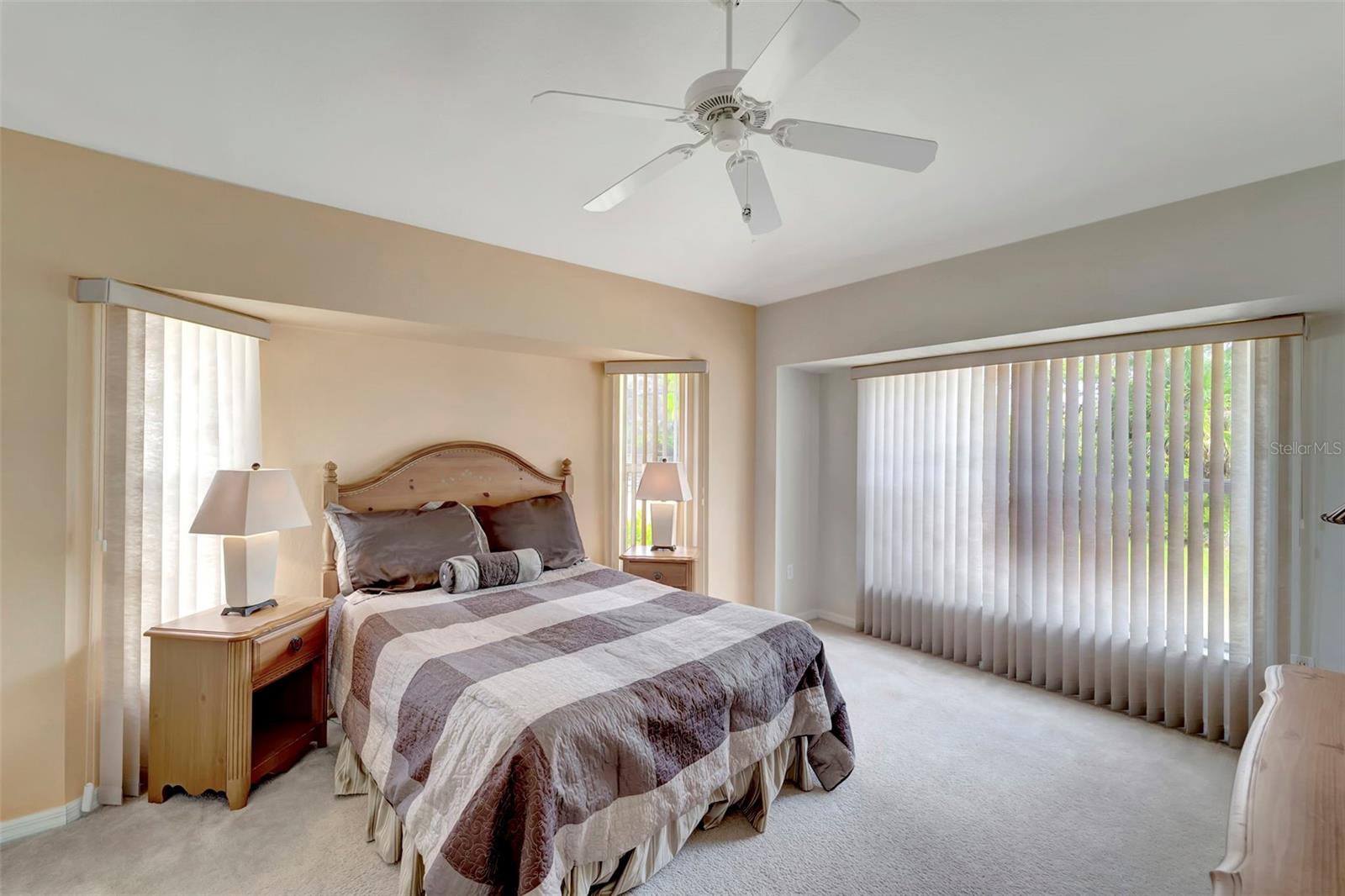 ROTONDA WEST WHITE MARSH - Residential