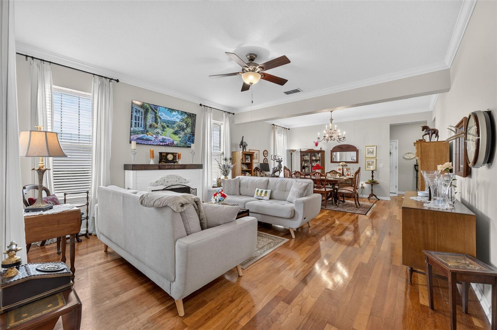 1113 TAPESTRY DRIVE