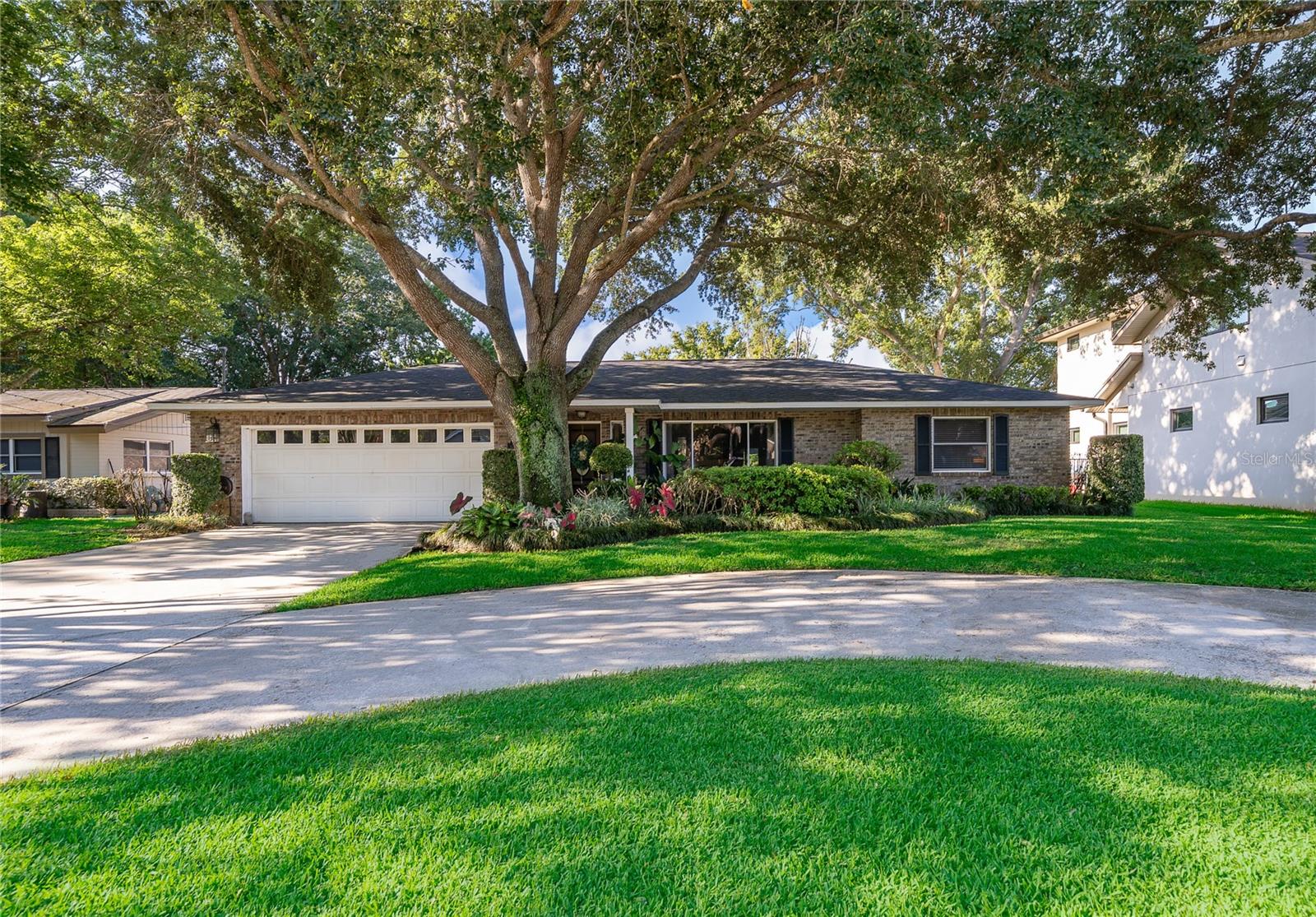 WATERFRONT ESTATES 3RD ADD - Residential