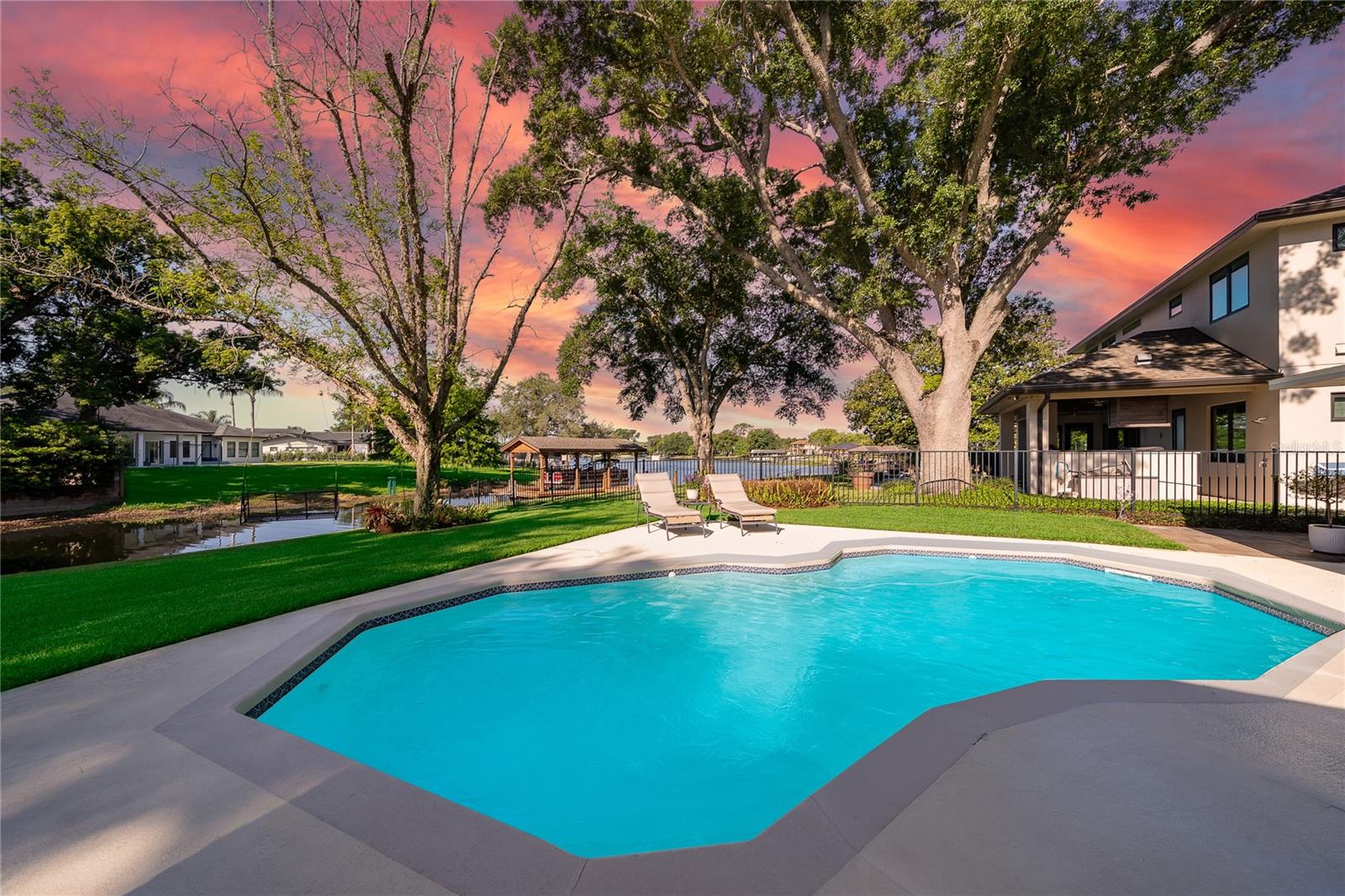 WATERFRONT ESTATES 3RD ADD - Residential