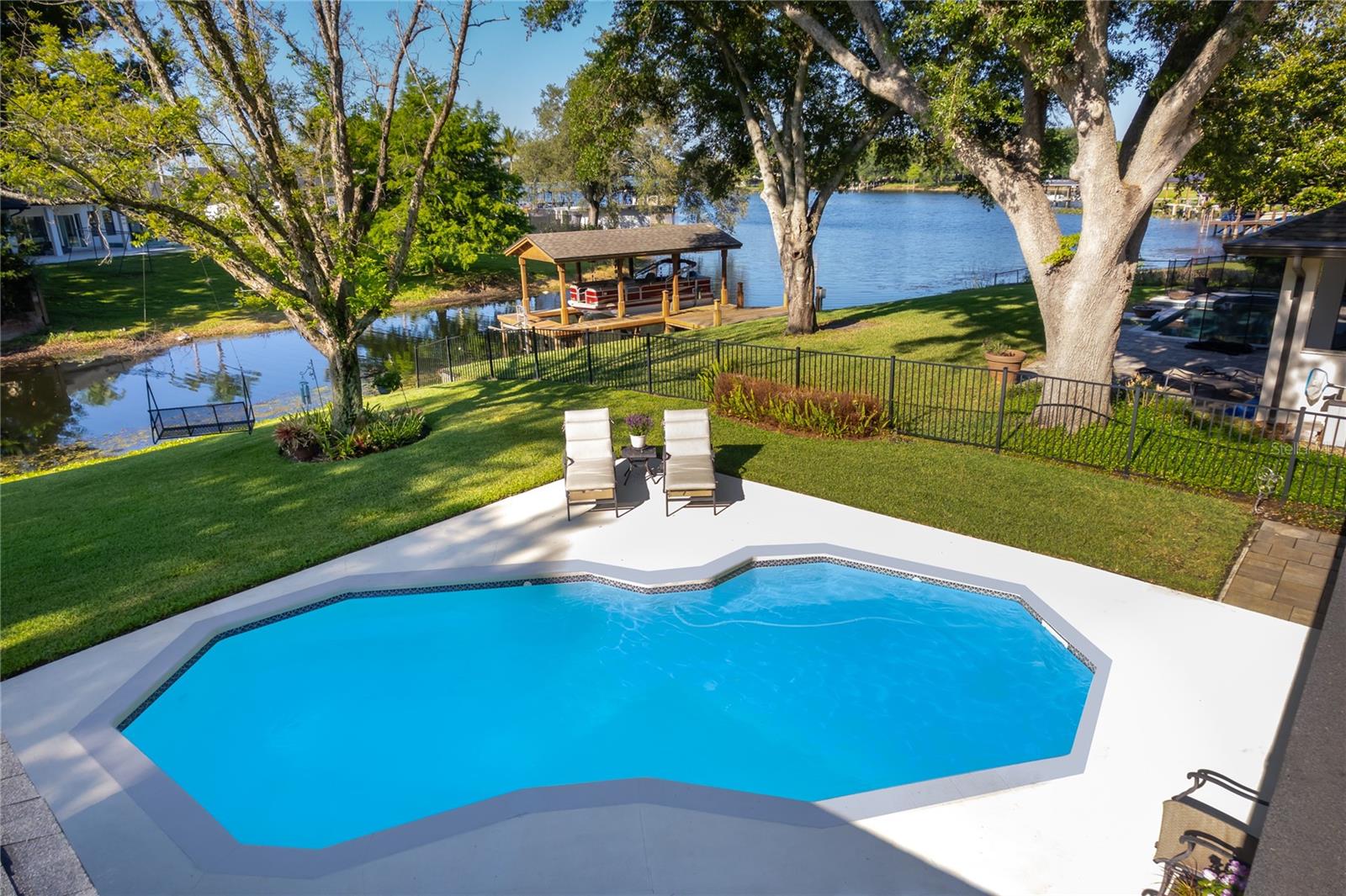 WATERFRONT ESTATES 3RD ADD - Residential