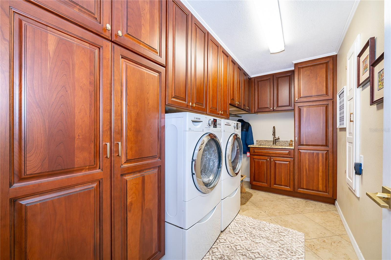 WATERFRONT ESTATES 3RD ADD - Residential