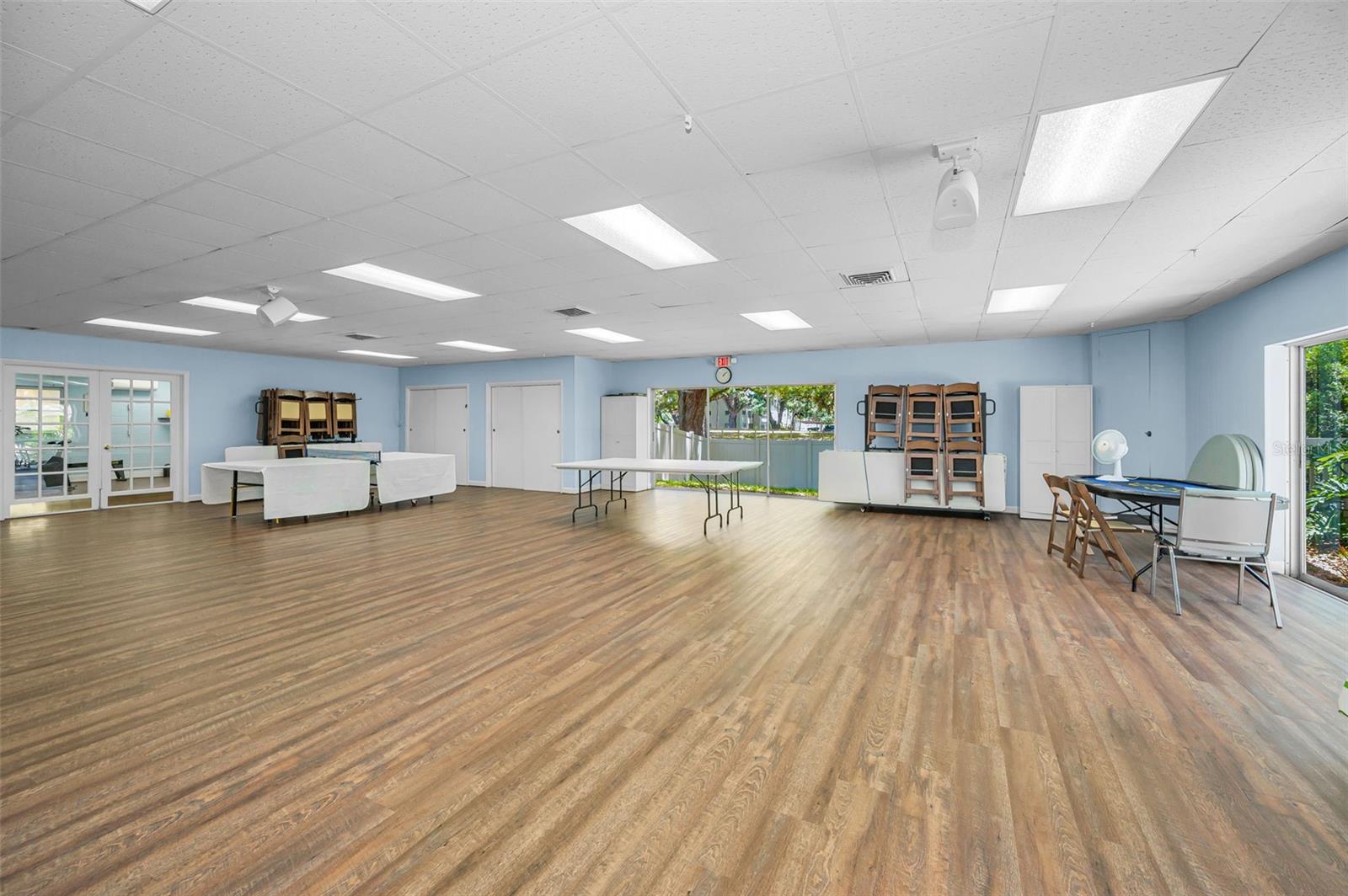 PATRICIAN OAKS - Residential