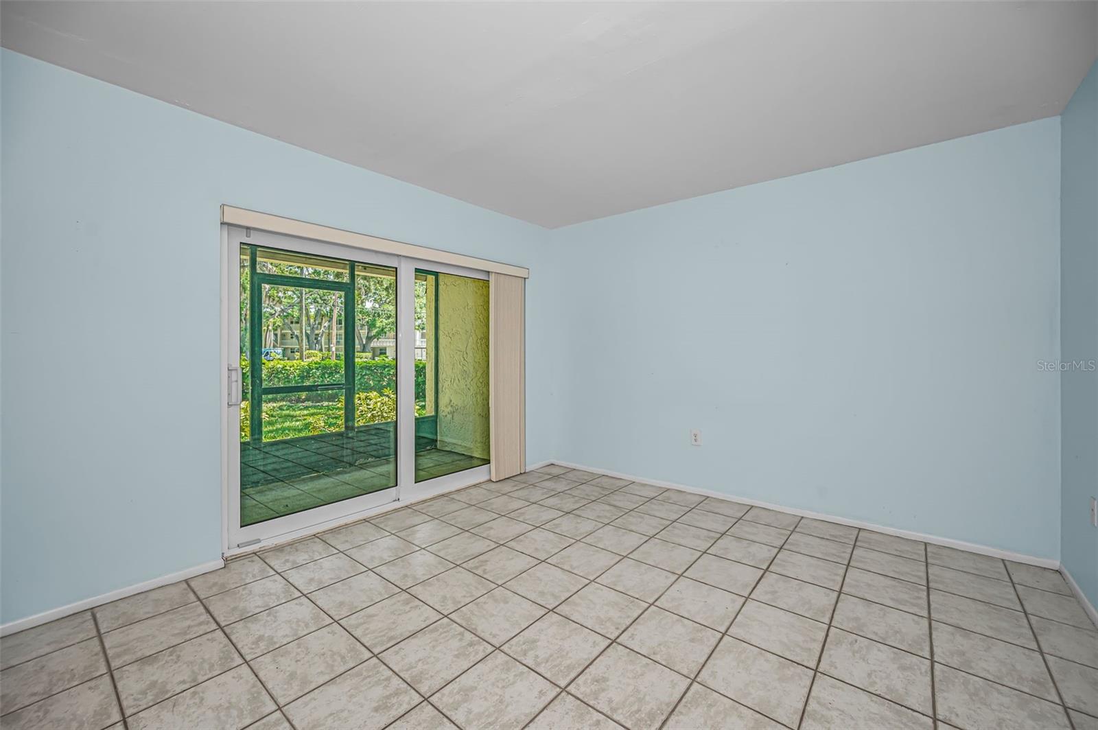PATRICIAN OAKS - Residential
