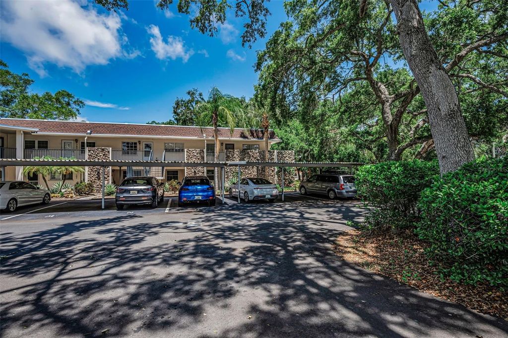 Photo of 820 Patricia Avenue #109, Dunedin, FL 34698 (MLS # TB8509334)