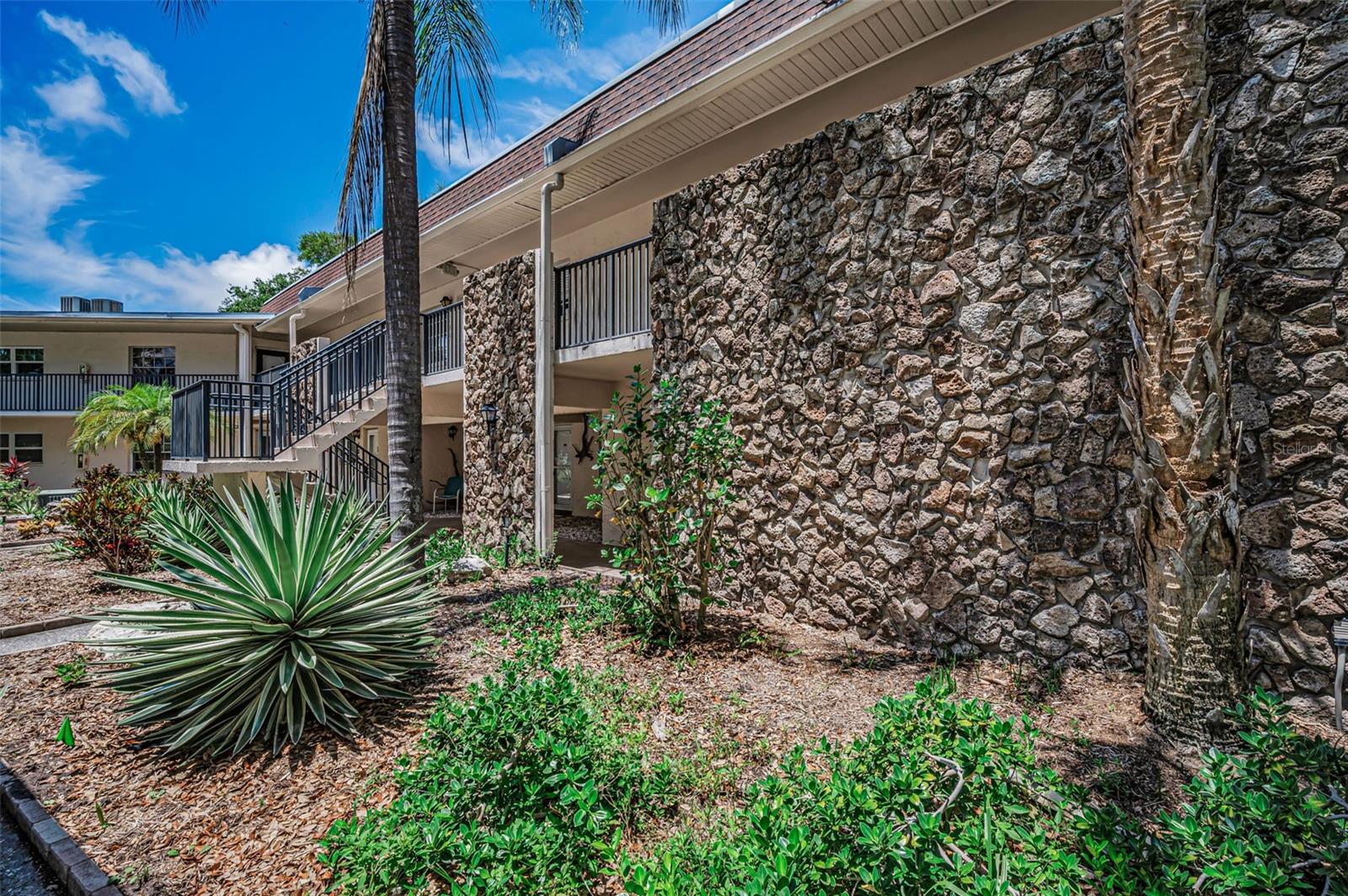 PATRICIAN OAKS - Residential