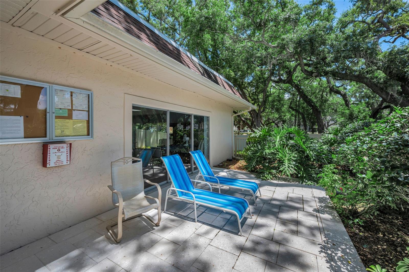 PATRICIAN OAKS - Residential