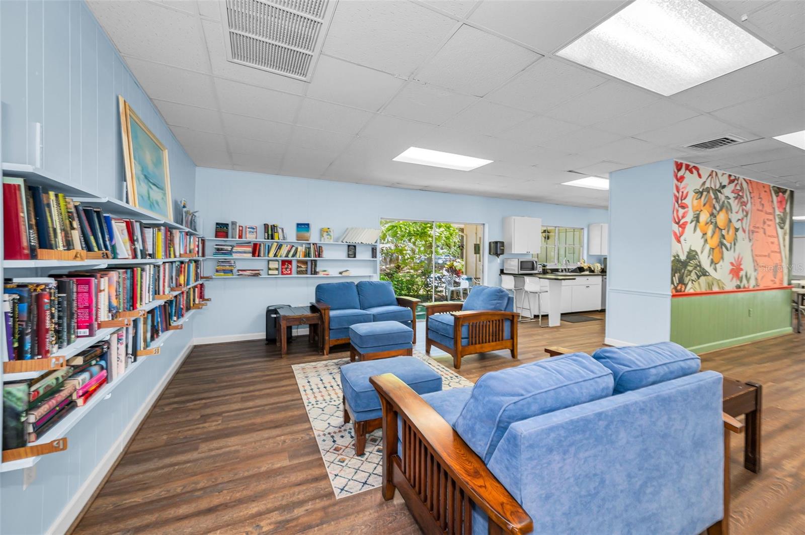PATRICIAN OAKS - Residential