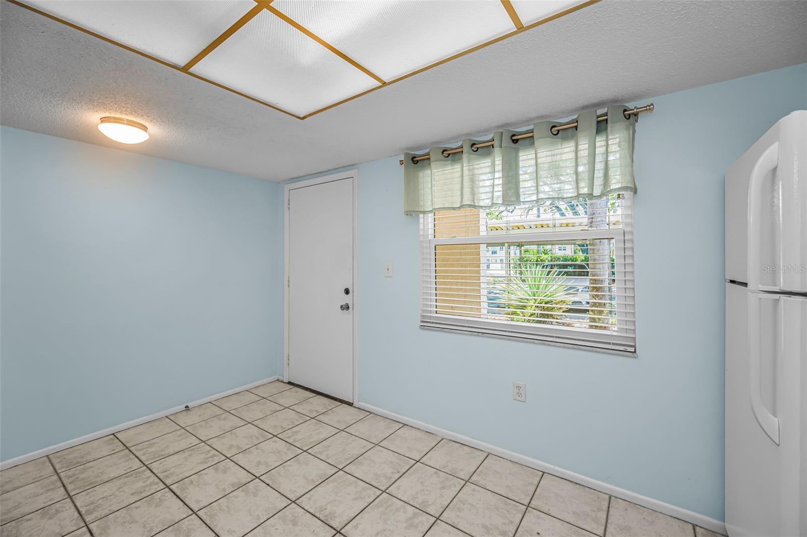 PATRICIAN OAKS - Residential