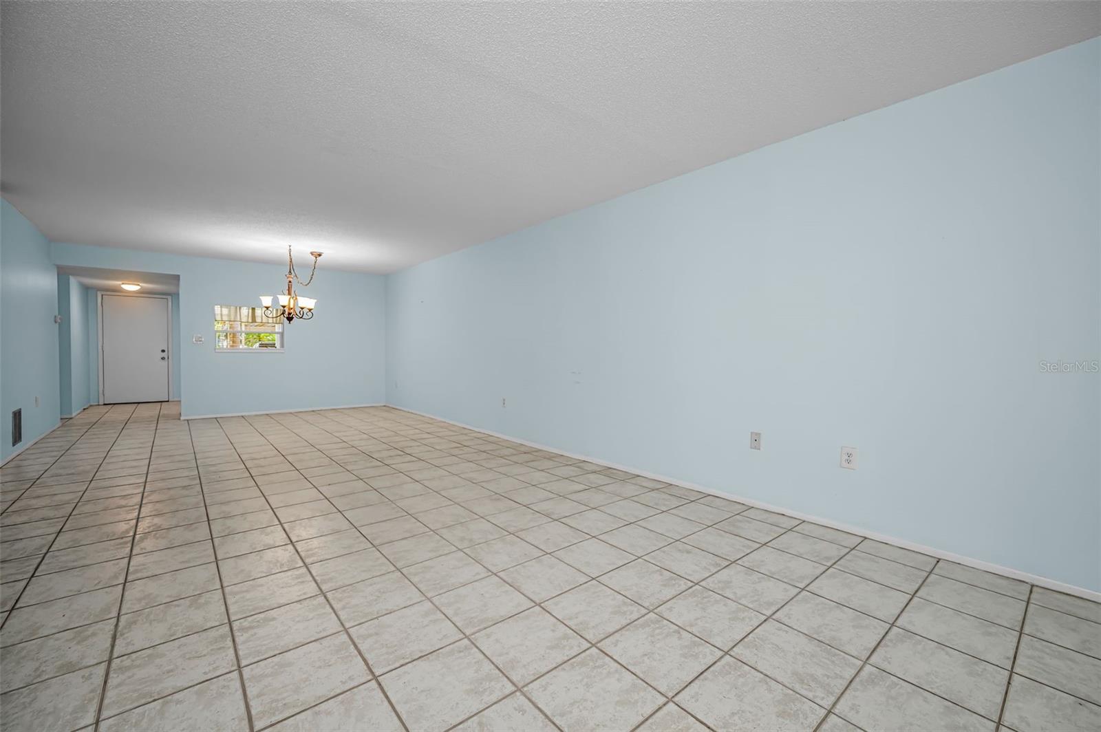 PATRICIAN OAKS - Residential