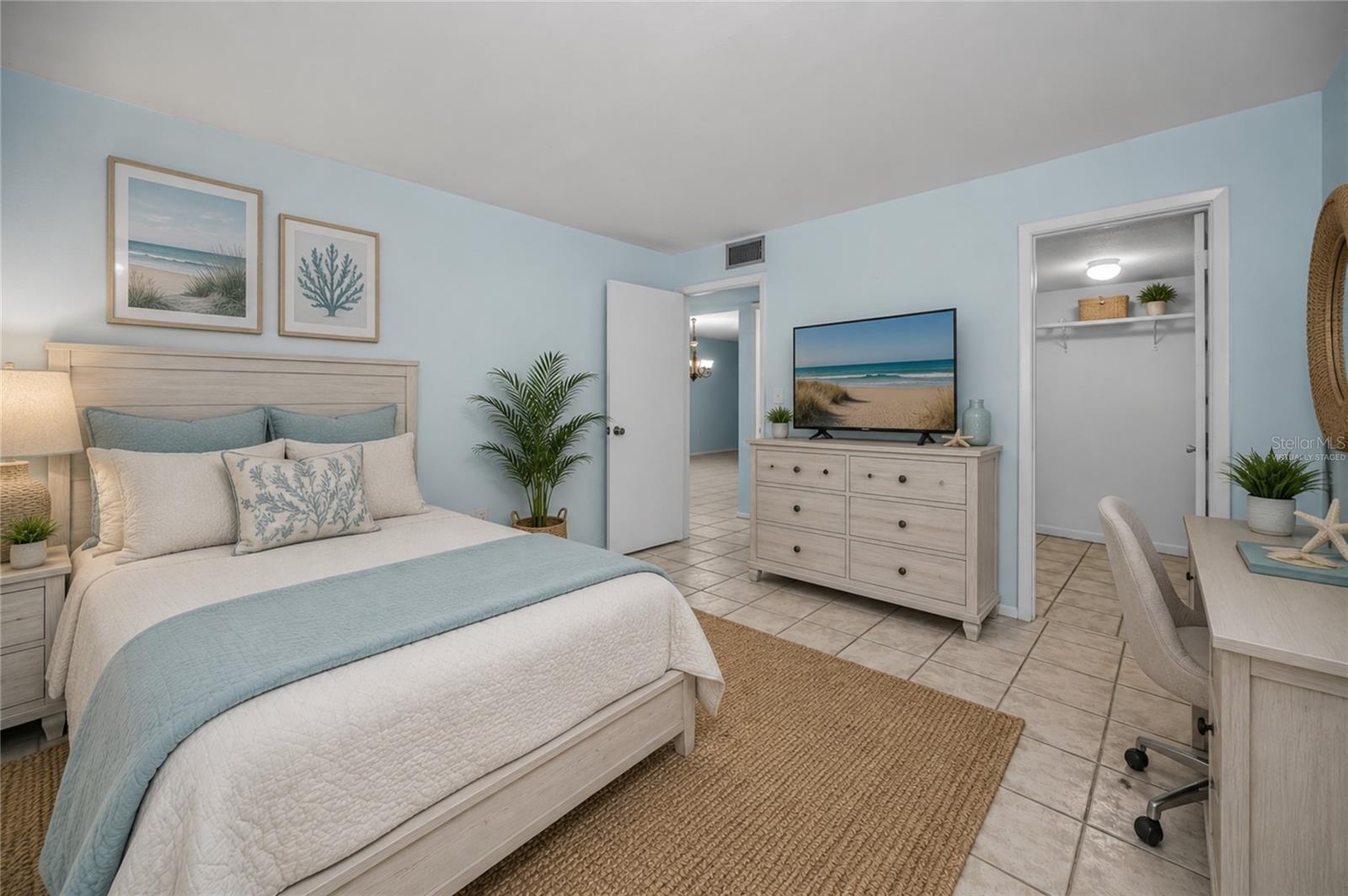 PATRICIAN OAKS - Residential