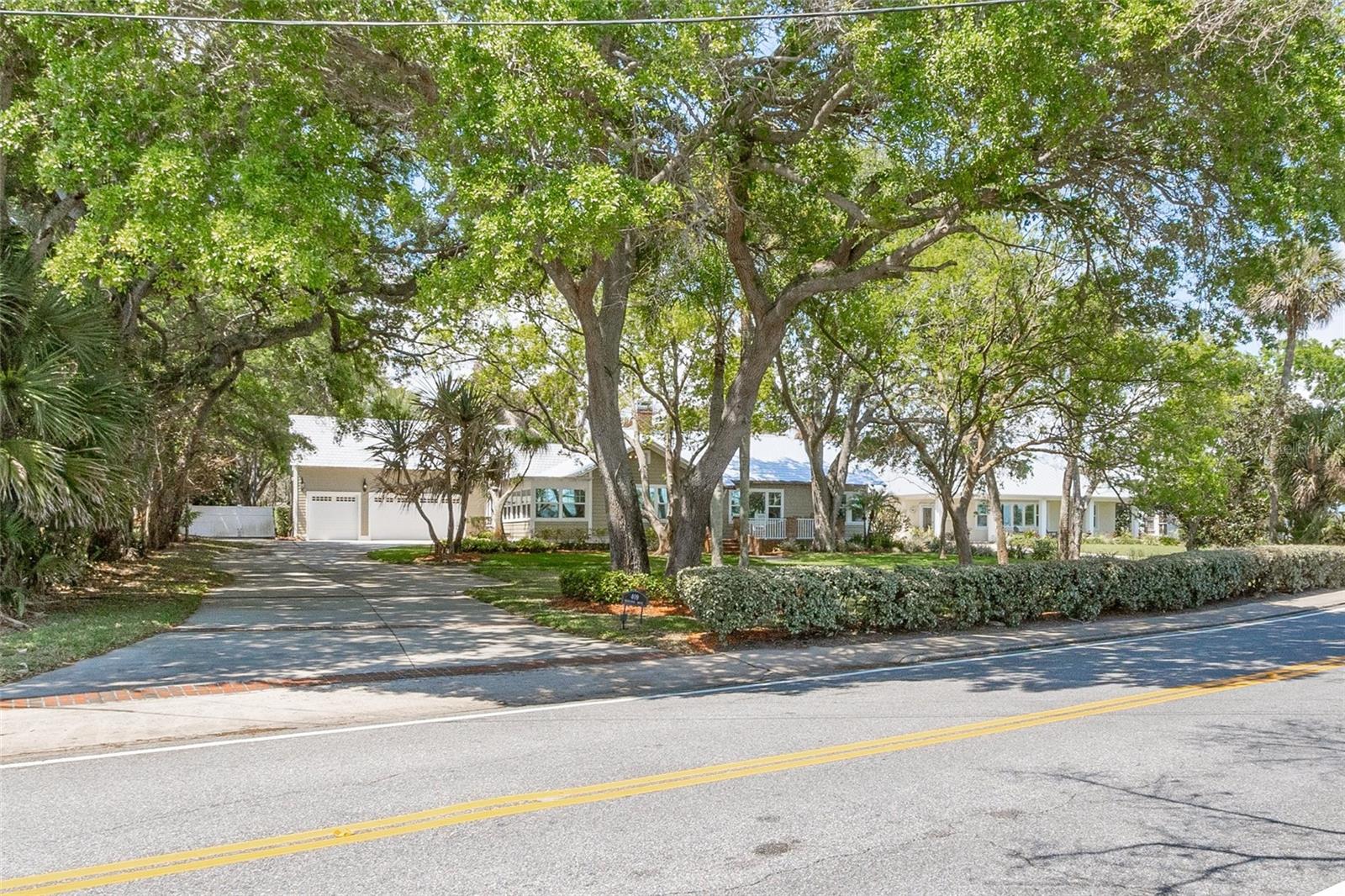 409 ROCKLEDGE DRIVE