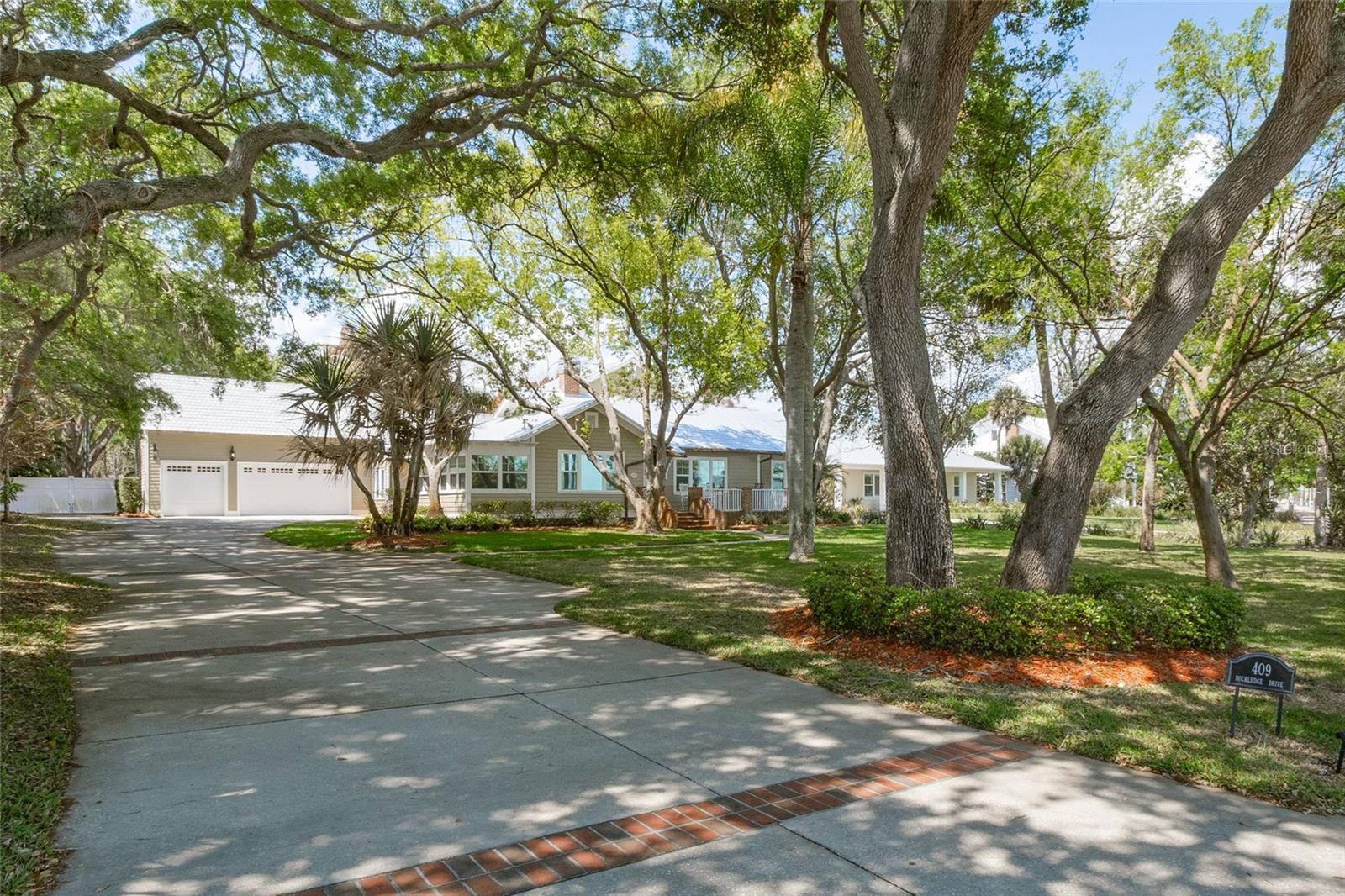 409 ROCKLEDGE DRIVE
