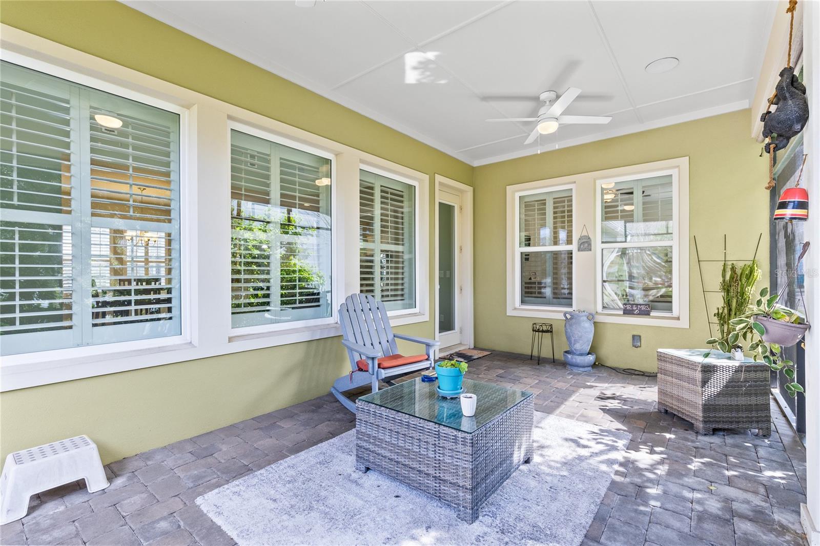 LAUREATE PARK - Residential