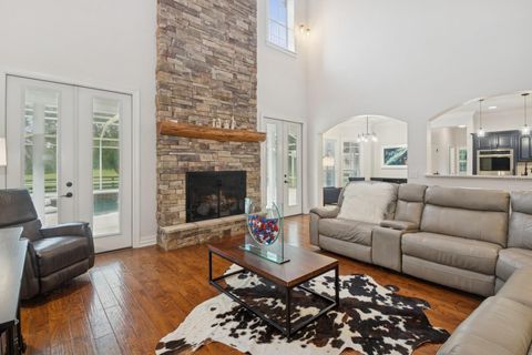 Tiny photo for 35520 Timbertop Lane, Fruitland Park, FL 34731 (MLS # G5109727)