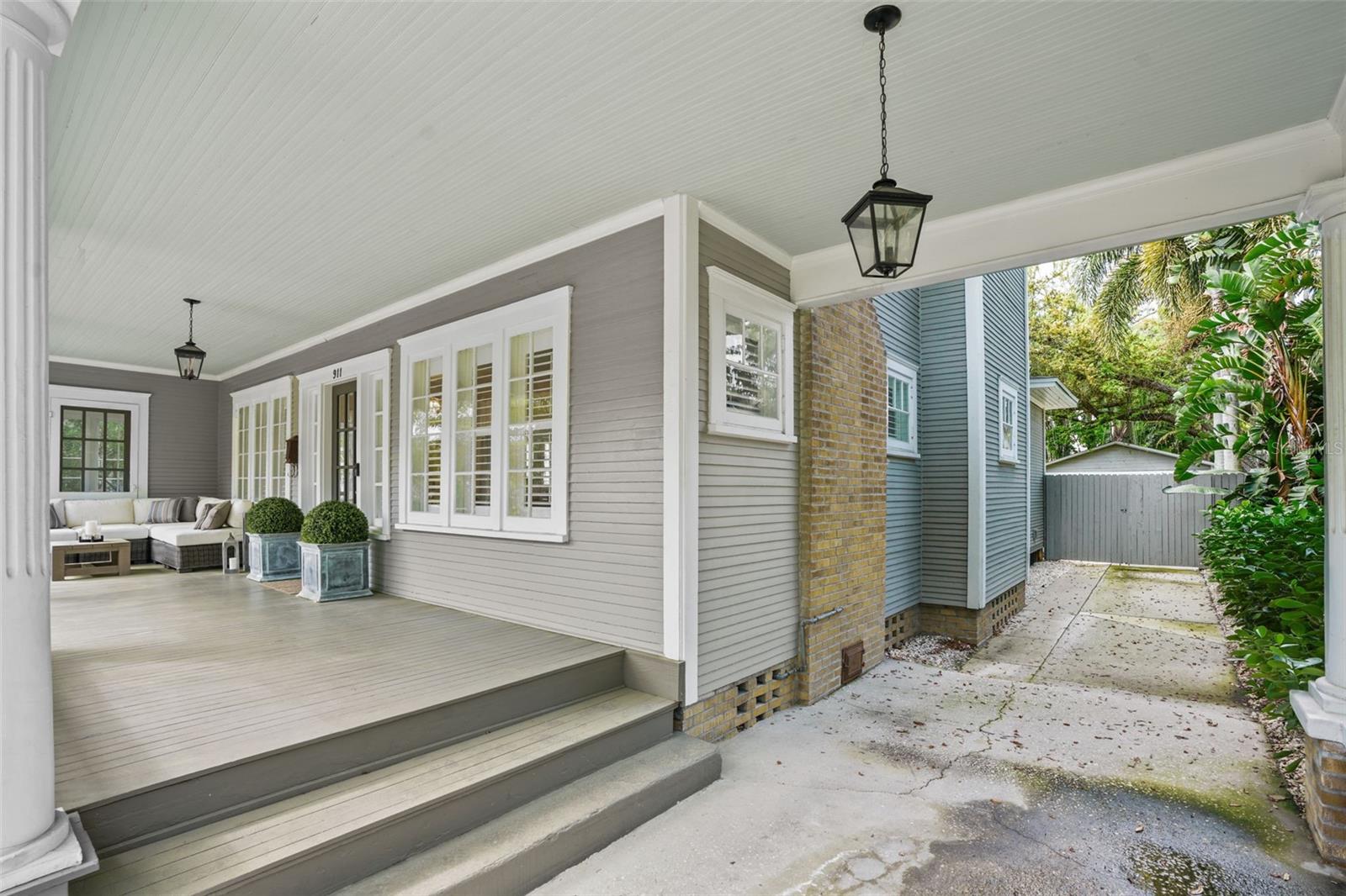 HYDE PARK WEST - Residential