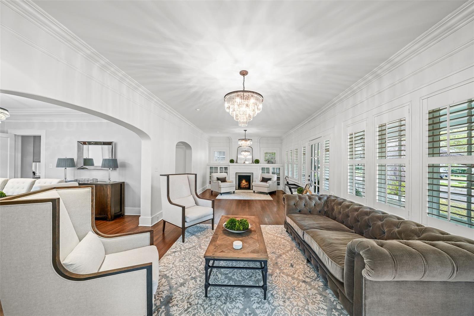 HYDE PARK WEST - Residential