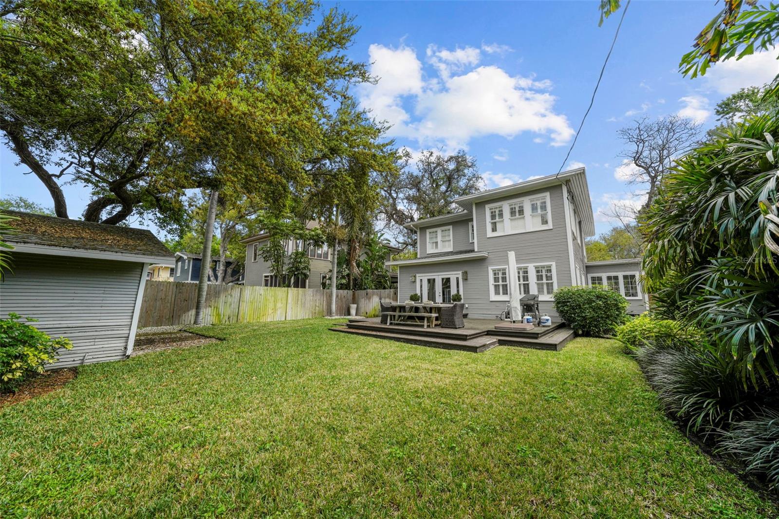 HYDE PARK WEST - Residential