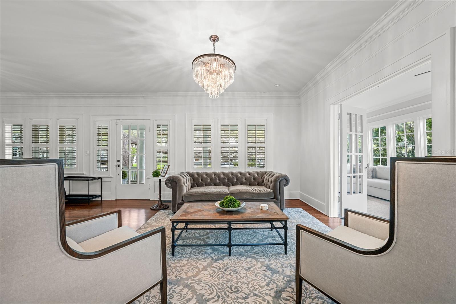 HYDE PARK WEST - Residential