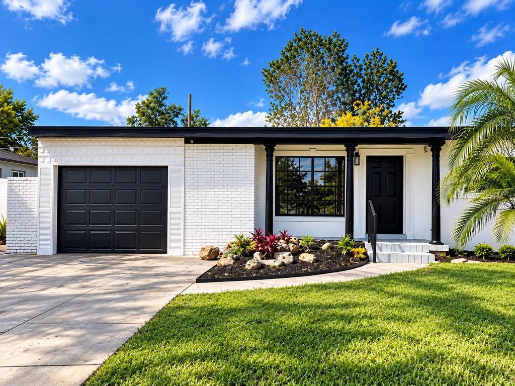 Photo of 1804 Edmundshire Road, Orlando, FL 32812 (MLS # S5159350)