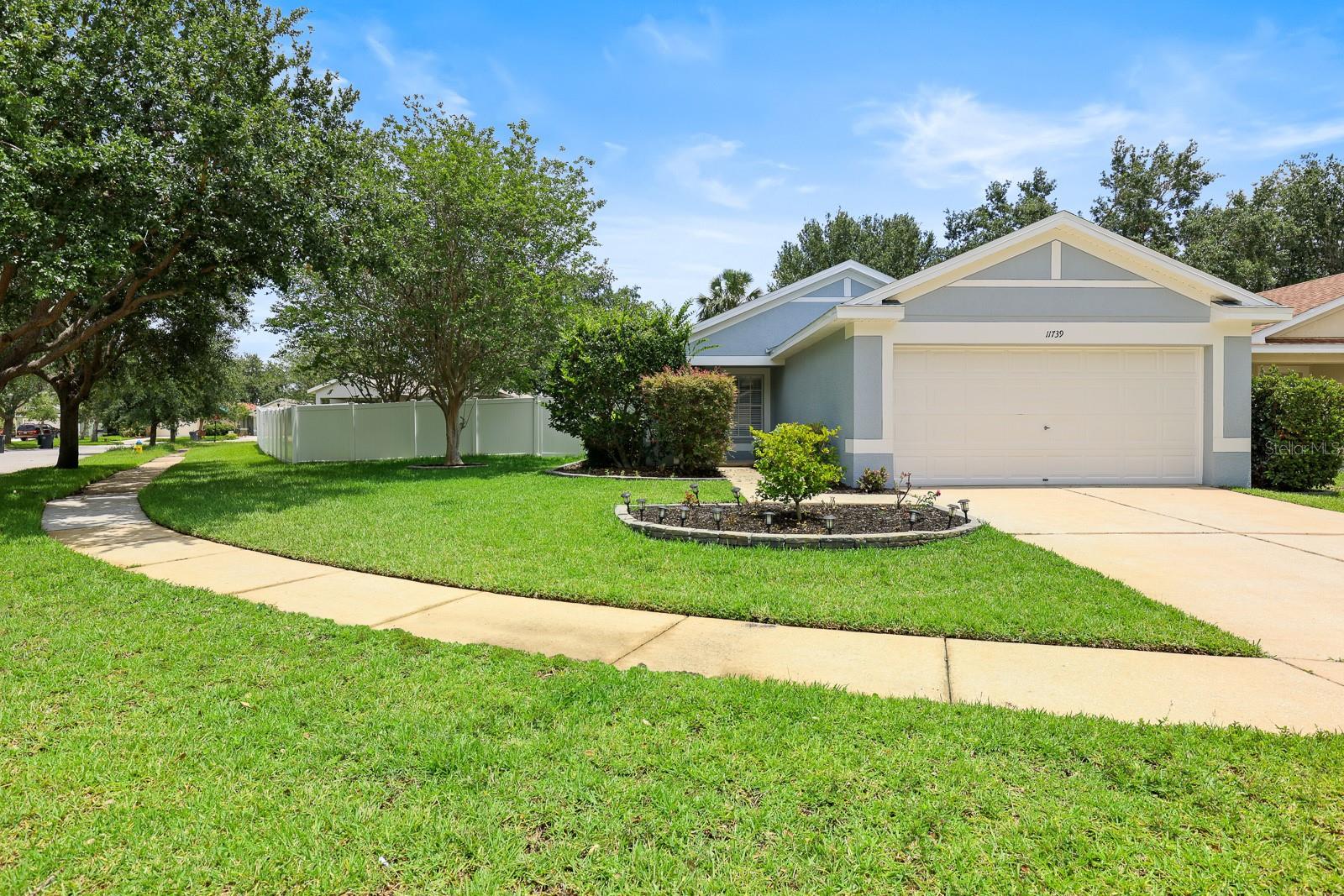 RIVERCREST PH 1B4 - Residential Lease