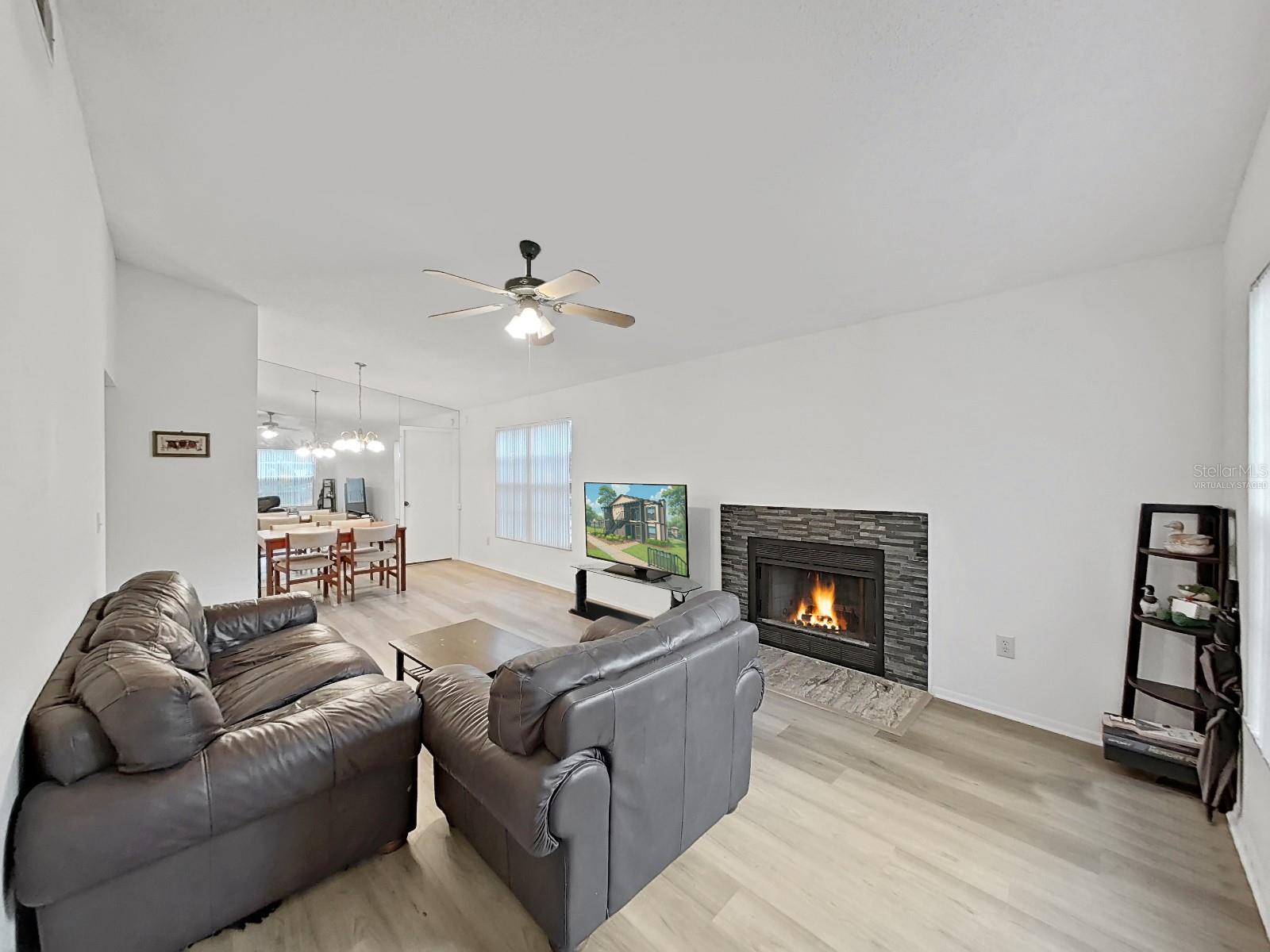 3964 DREAM OAK PLACE 203
