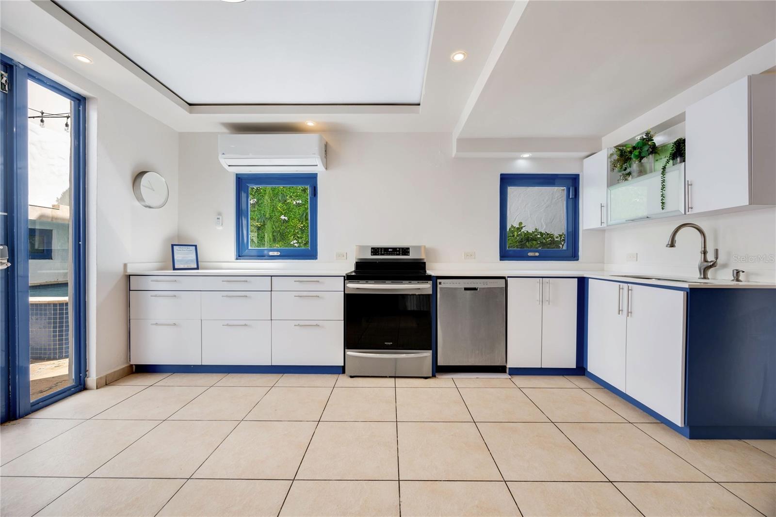 OCEAN PARK - Residential