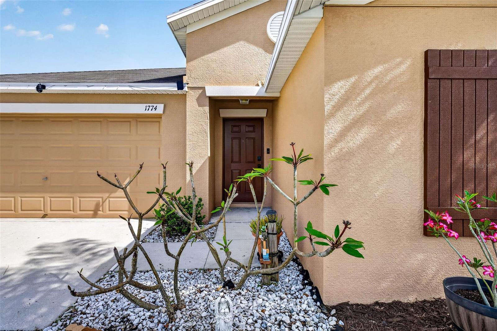 1774 BROAD WINGED HAWK DRIVE