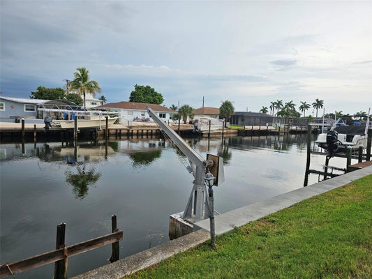4214 EL DORADO CV # V-10, BRADENTON, FL 34210 - Image 99d118f82deba9a9d5f145b4ecc18906/1800769343