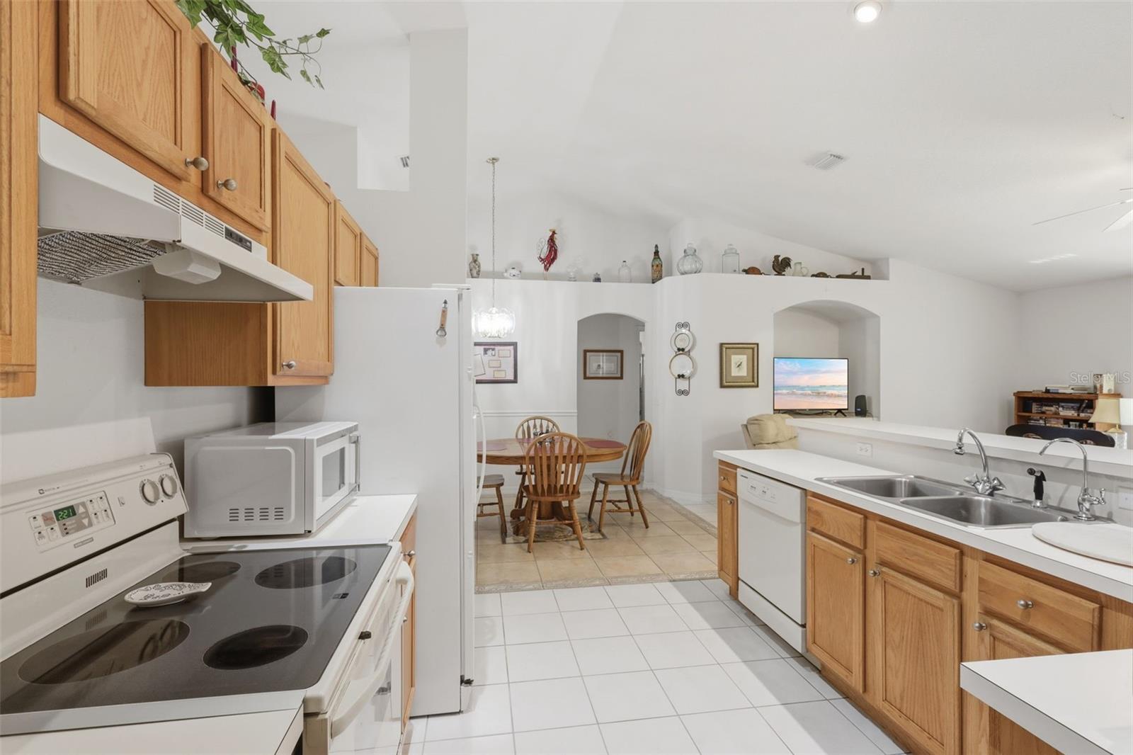 ORANGE CITY ESTATES UNIT 01 & 02 - Residential