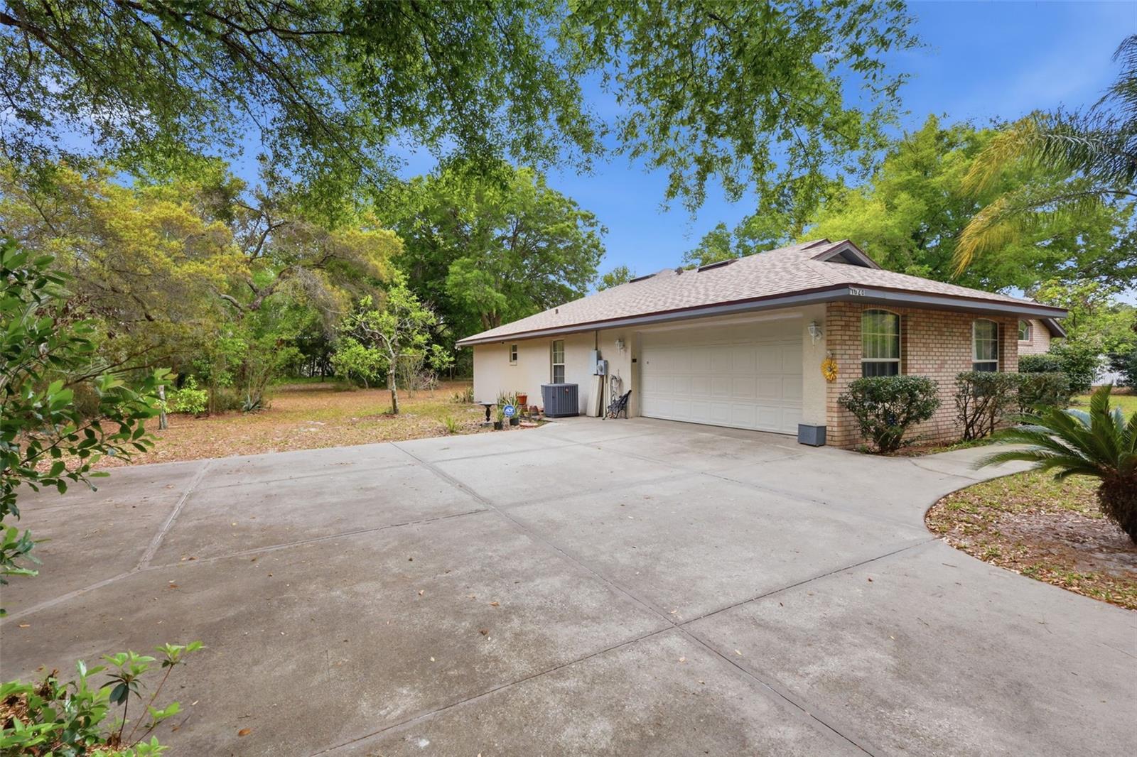 ORANGE CITY ESTATES UNIT 01 & 02 - Residential