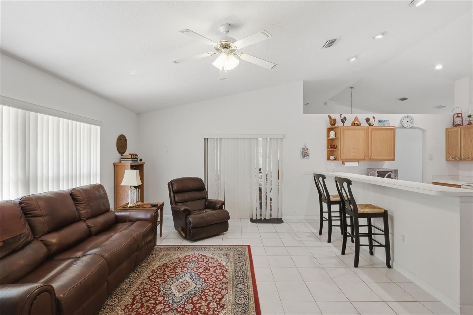 ORANGE CITY ESTATES UNIT 01 & 02 - Residential