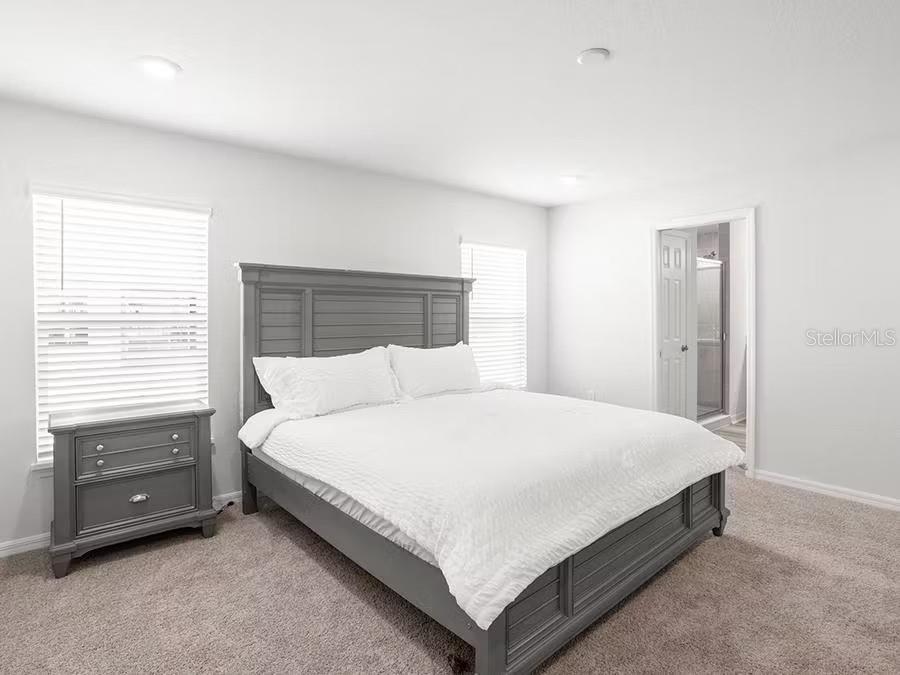 3167 LAUREL OAK LANE