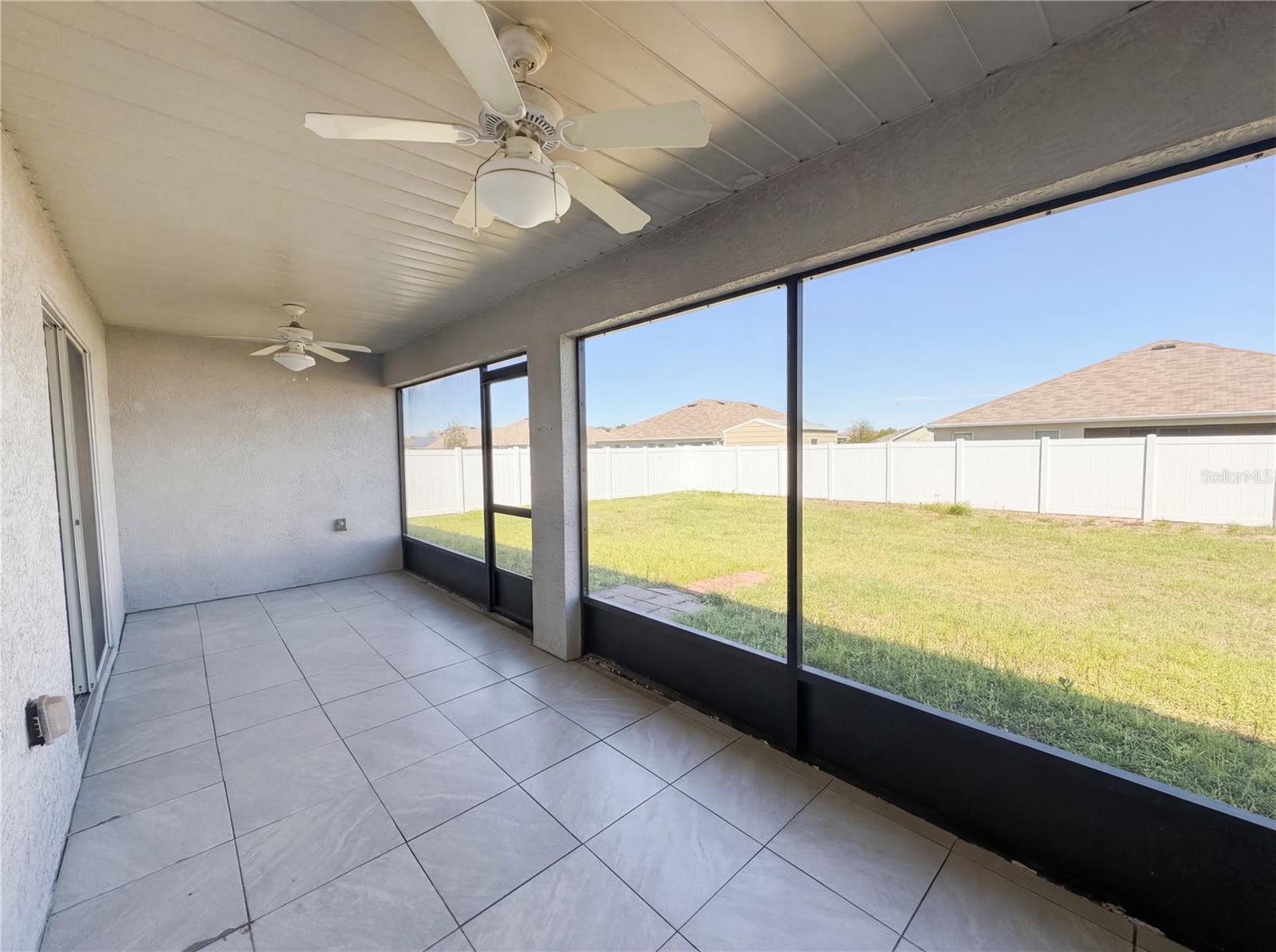 MEADOW GLENN UN 2 - Residential