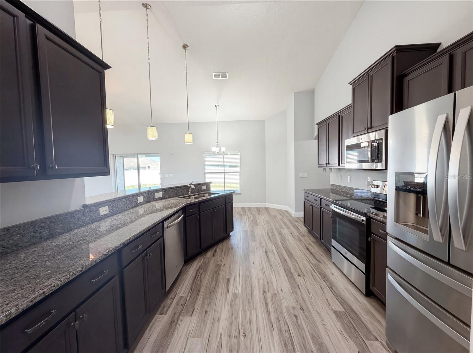 MEADOW GLENN UN 2 - Residential