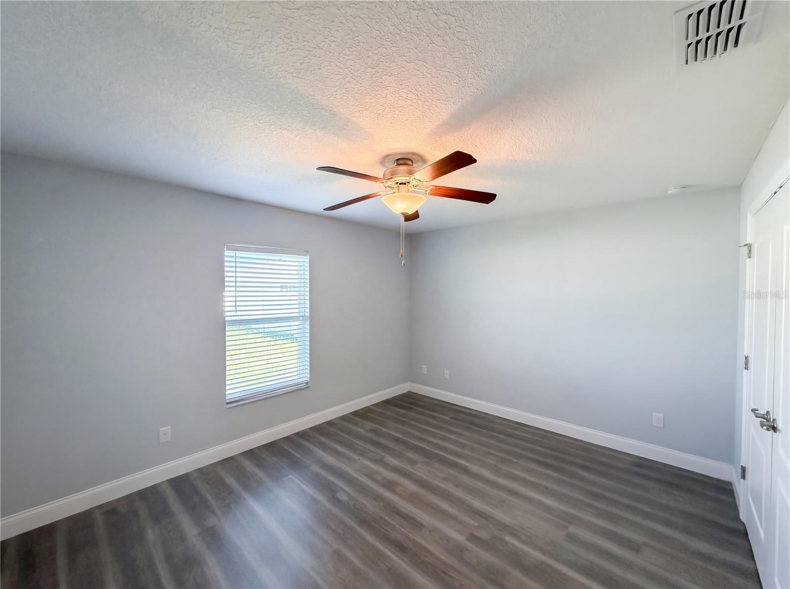 MEADOW GLENN UN 2 - Residential