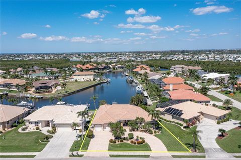 A home in PUNTA GORDA