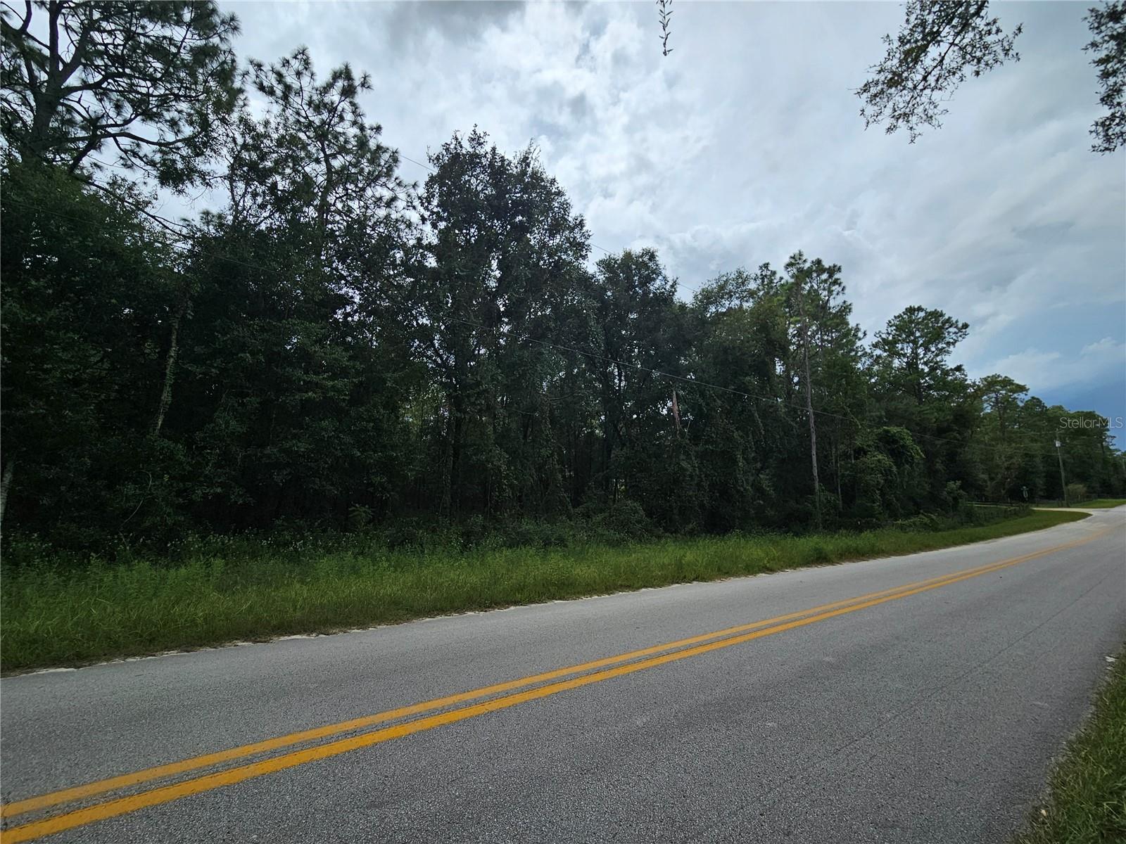 BRONSON HEIGHTS - Land