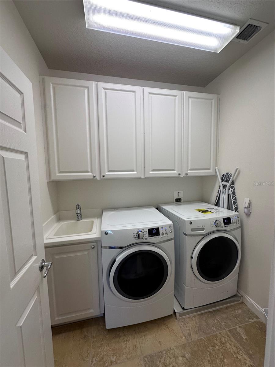 VILLAGEWALK AT LAKE NONA UNITS 1A, 1B, AND 1C - Residential