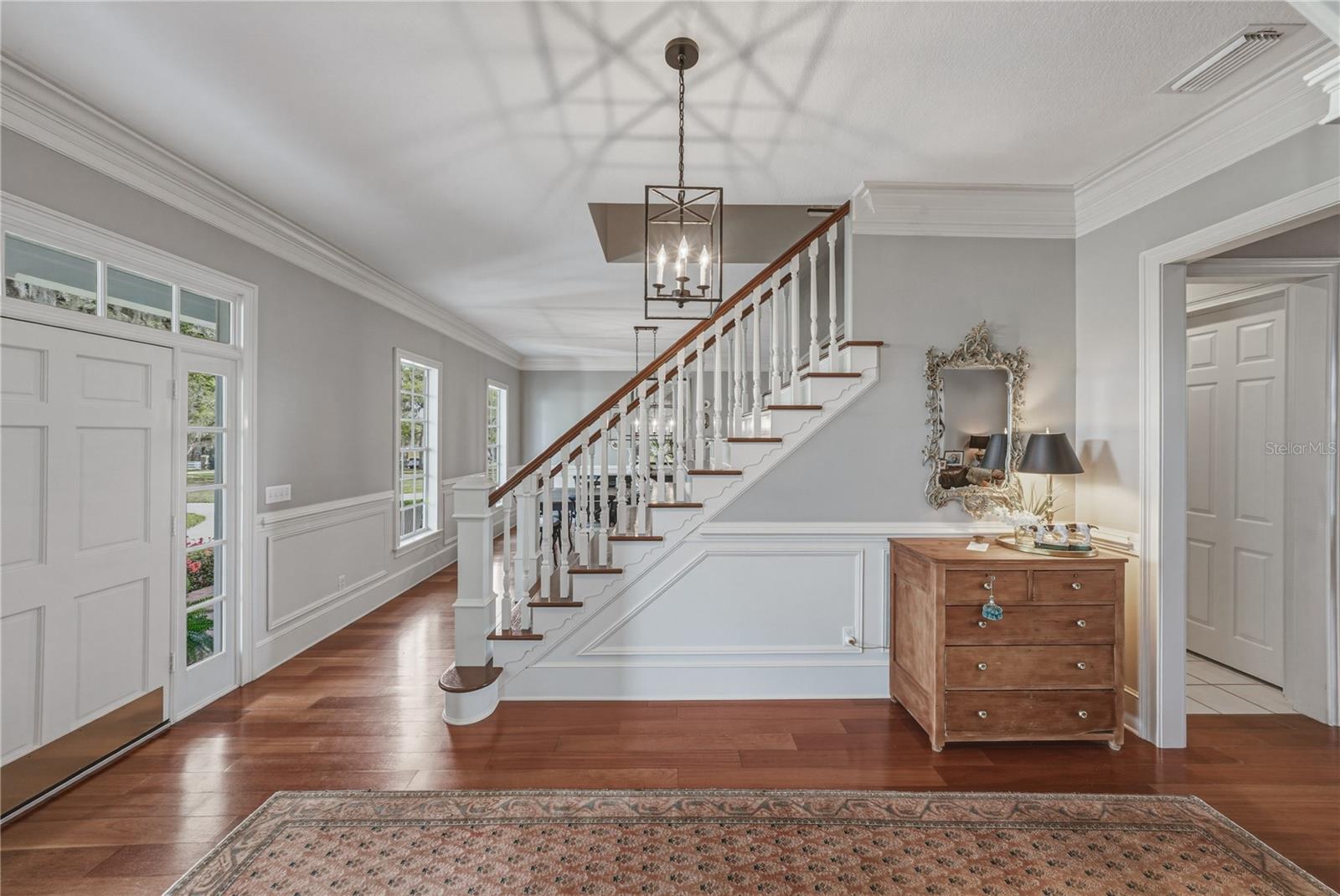 MISSION VALLEY ESTATES - Residential