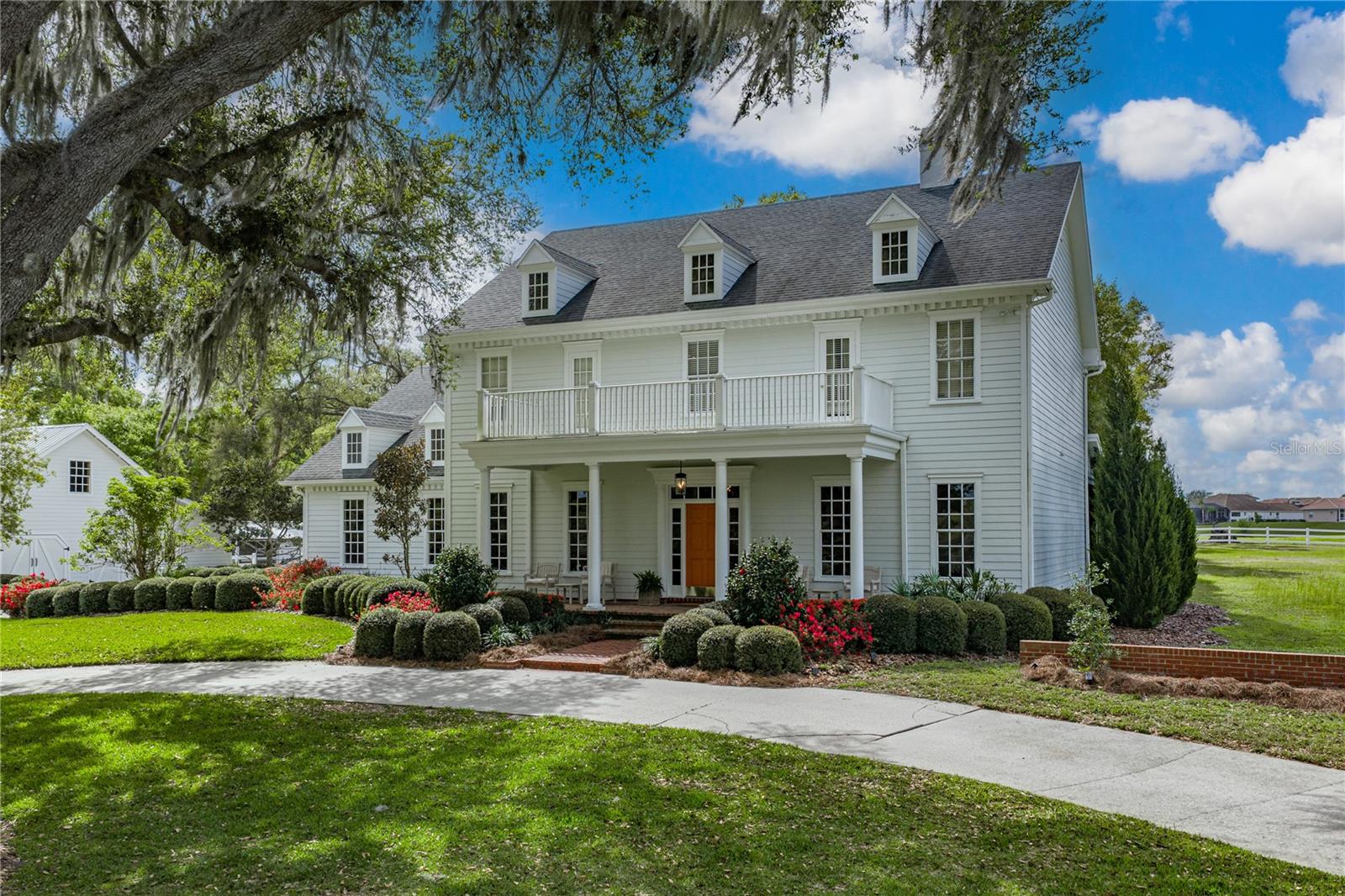 MISSION VALLEY ESTATES - Residential